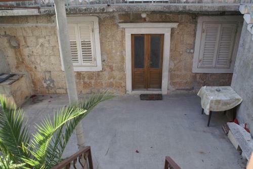 Apartments By The Sea Sutivan (brac) - 2849