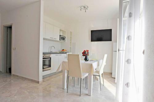 Apartments Mato