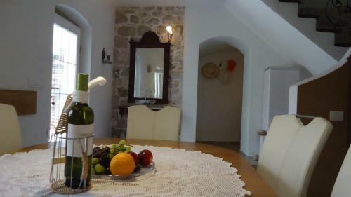 Seaside Holiday House Sutivan (brac) - 16300