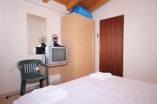 Apartments By The Sea Sutomiscica (ugljan) - 912