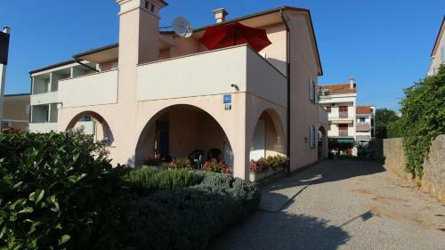 One-bedroom Apartment In Malinska XXIV