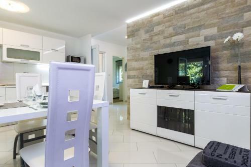 Sea Sound Apartments Rea