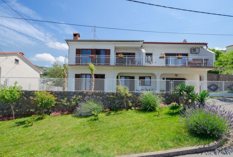Apartments Marta