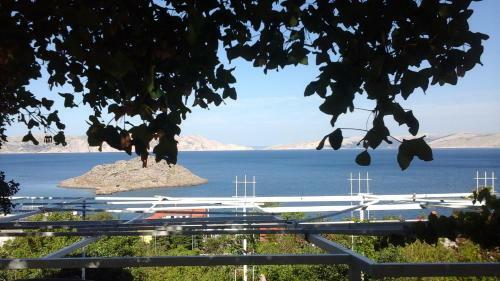 Hostal Rooms Marica