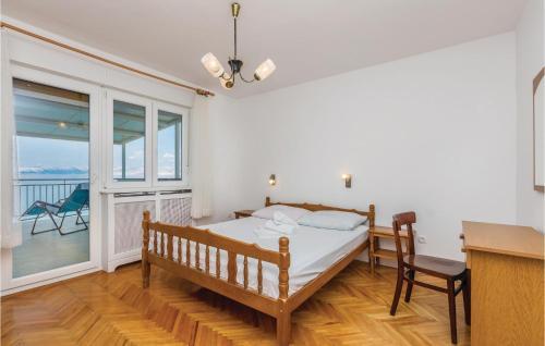 Three-bedroom Apartment In Sv.juraj