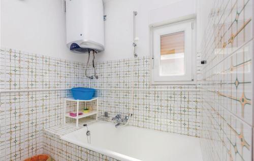 Three-bedroom Apartment In Sv.juraj
