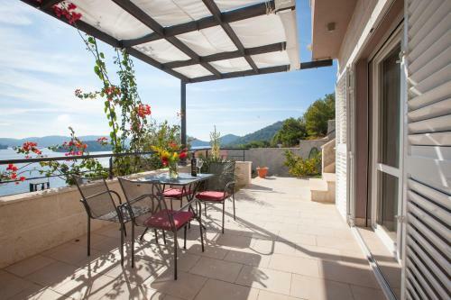 Apartment Pasadur Lastovo