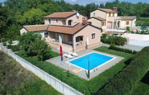 Villa Kmacici 598