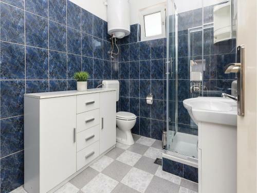 Five-bedroom Holiday Home In Sveti Petar