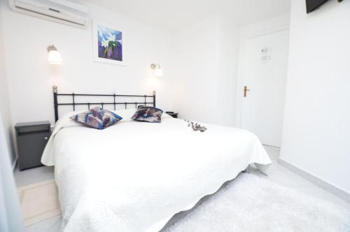 Holiday Home Villa Deal