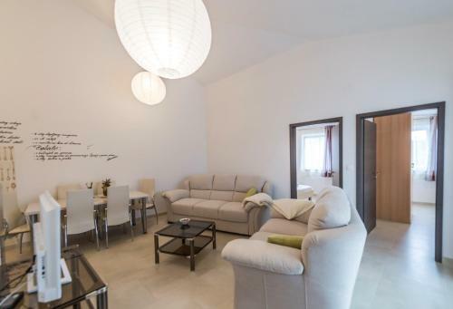 Hostal Villa Valtrazza