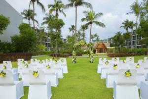 Hotel Holiday Inn Resort Phuket Mai Khao Beach