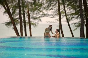 Hotel Holiday Inn Resort Phuket Mai Khao Beach