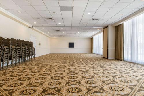 Hotel Radisson Indianapolis Airport