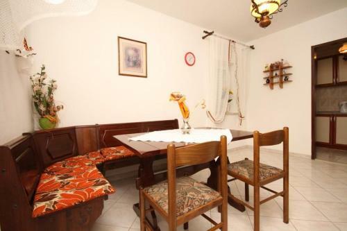 Apartment Nemira 4652a