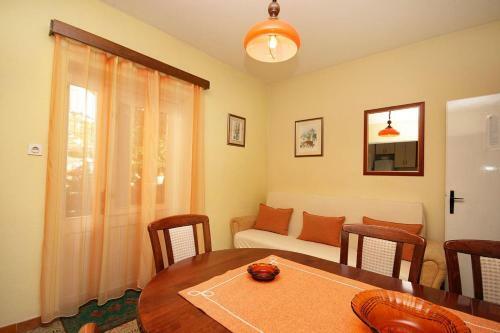 Apartments By The Sea Stanici (omis) - 4653