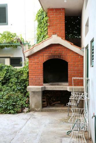Apartments By The Sea Stanici (omis) - 10305