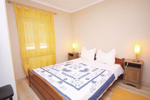 Apartments By The Sea Tisno (murter) - 5113
