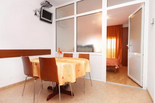 Apartment Tkon 6215c