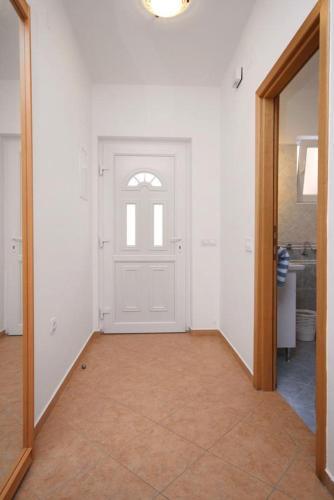 Apartment Tkon 6215b