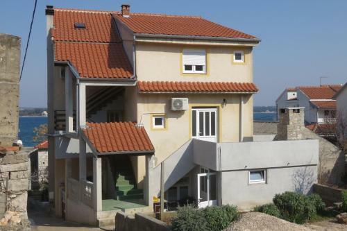 Apartments Marin