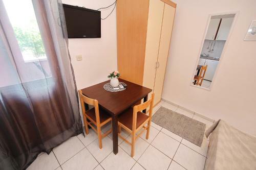 Apartments Floras