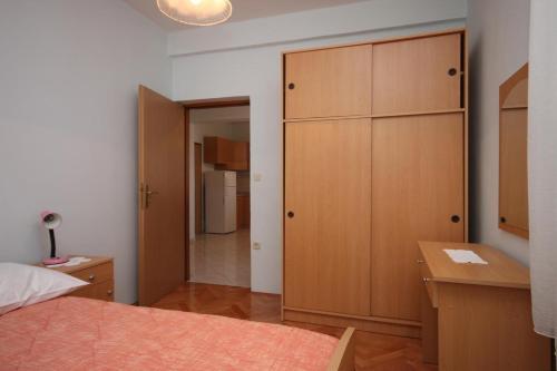 Apartments With A Parking Space Tkon (pasman) - 6216