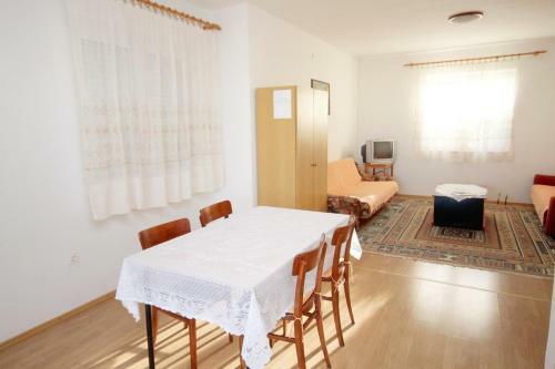 Apartments By The Sea Tkon (pasman) - 5840