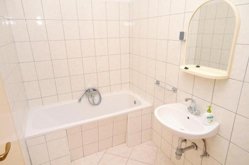 Apartments By The Sea Tkon (pasman) - 5840
