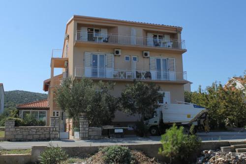 Apartment Tkon 8377c