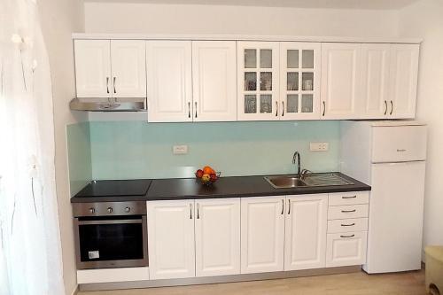 Apartments By The Sea Tkon (pasman) - 5826