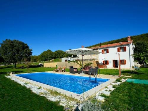 Holiday Home Stancija Negri