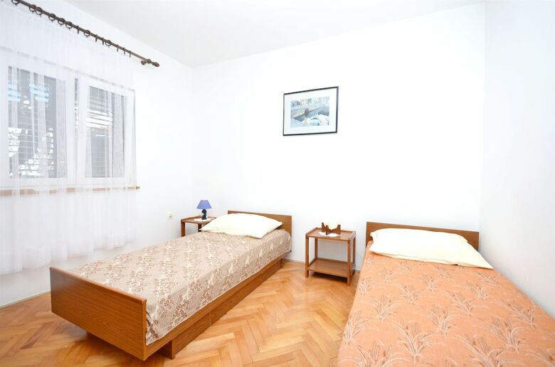 Apartments Goroslava
