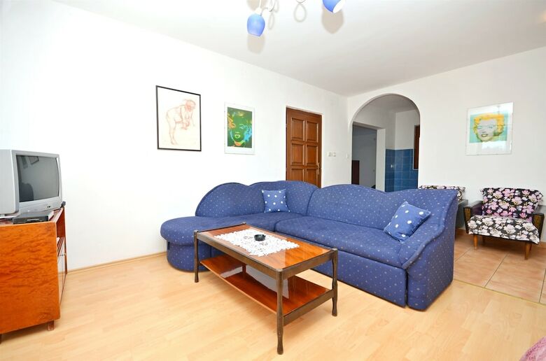 Apartments Goroslava