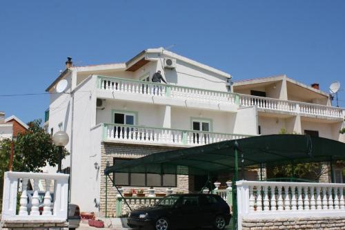 Apartment Tribunj 6237b