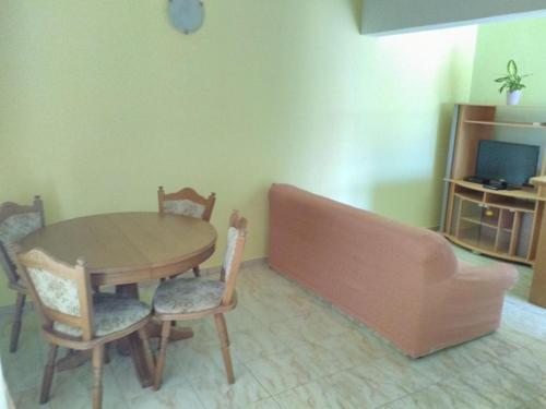 Apartments With A Parking Space Tribunj (vodice) - 13319