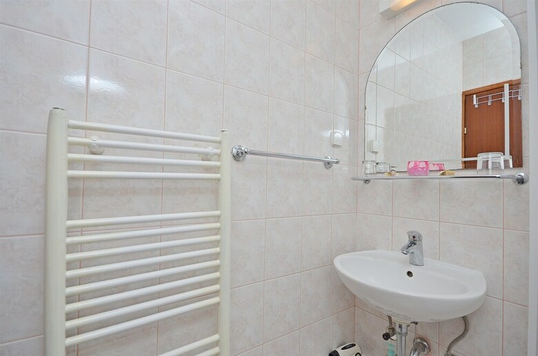 Apartments Mira