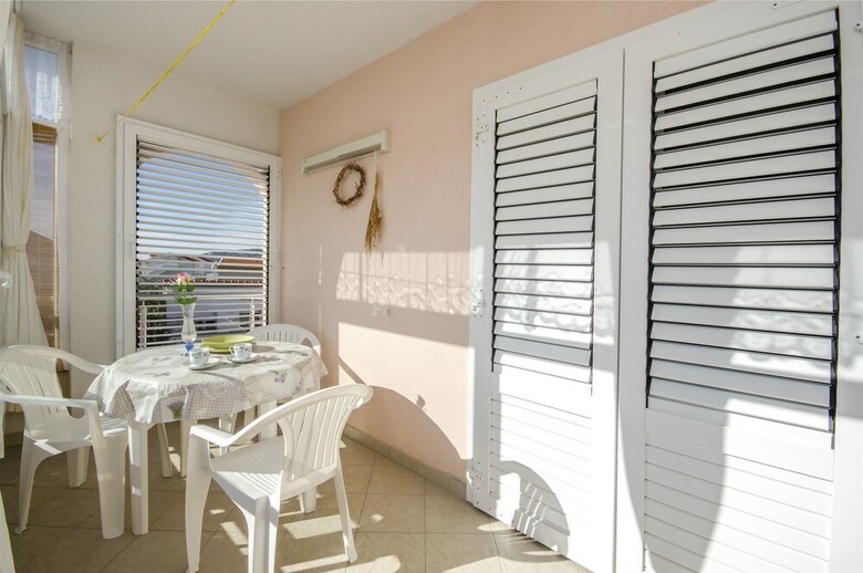 Apartment Ljiljana