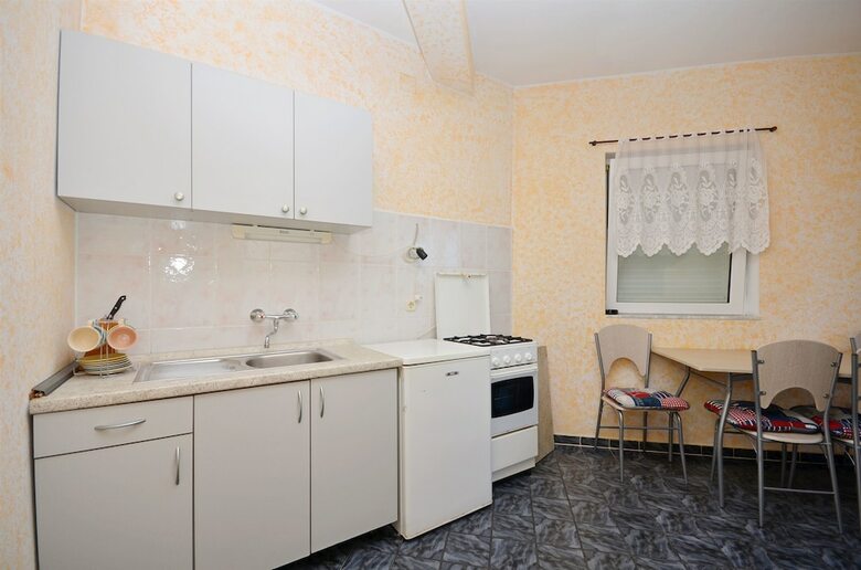 Hostal Apartment And Rooms Ivana