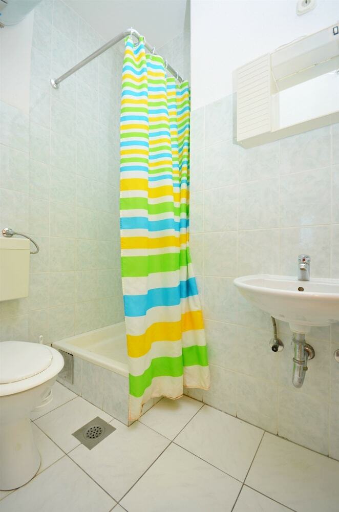 Hostal Apartment And Rooms Ivana