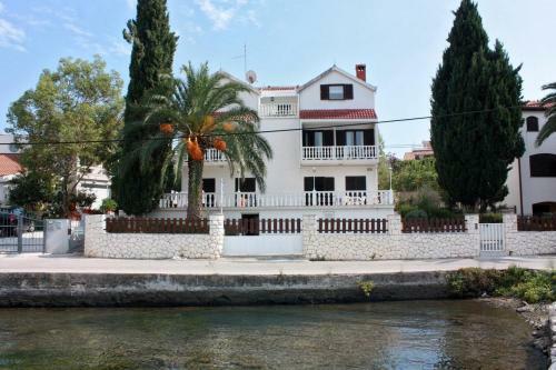 Apartment Seget Vranjica 5160c