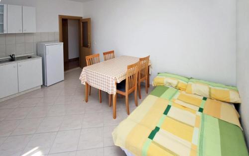 Apartment Seget Vranjica 4870b