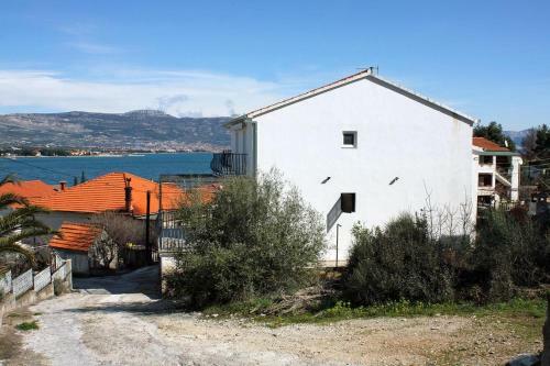 Apartment Mastrinka 4836c