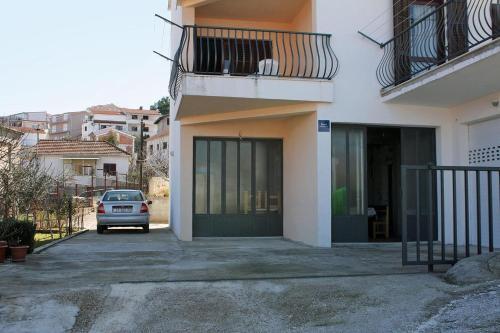 Apartment Mastrinka 4836c