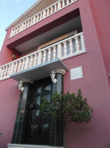 Apartment Okrug Gornji 11374a