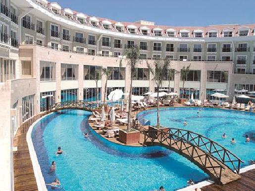 Hotel Meder Resort