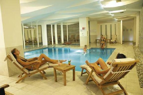 Korumar Deluxe Hotel