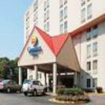 Hotel Comfort Inn & Suites