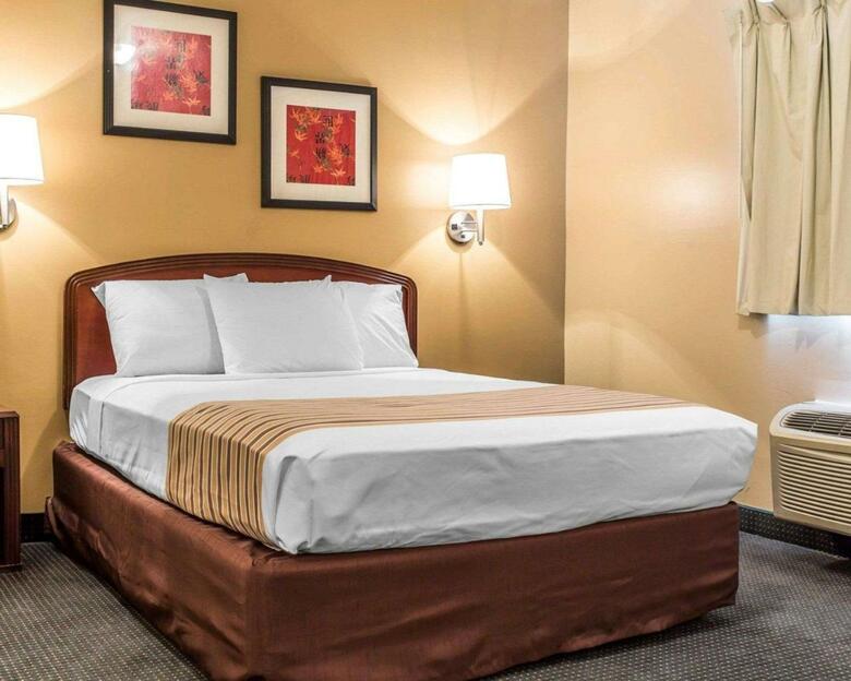 Hotel Suburban Extended Stay