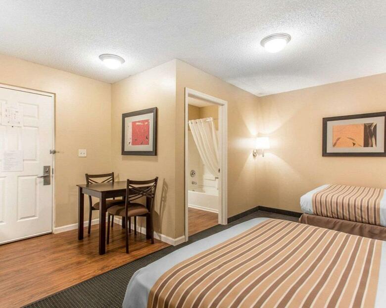 Hotel Suburban Extended Stay